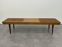 Expandable Slat Bench