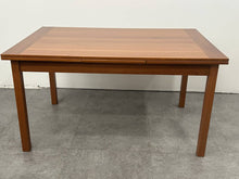 Gangsø Møbler Drawleaf Table