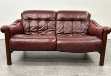 Lennart Bender Loveseat