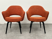 Eero Saarinen Wood Leg Executive
