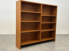 Wirserums Nya Teak Cabinet