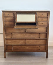 Tamerlane Gentleman's Chest