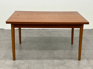 Danish Drawleaf Table