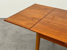 Danish Drawleaf Table