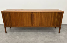 Danish Tambour Buffett