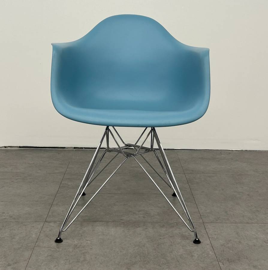 Eames Shell Chair 青 Eames For Herman Miller Mid Century Blue Fiberglass Shell