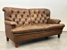 Jupiter Loveseat