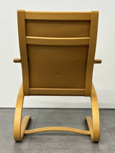 Cantilevered Bentwood Lounge