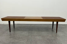 Expandable Slat Bench