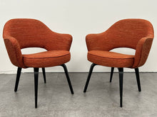Eero Saarinen Wood Leg Executive
