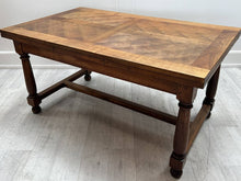 59" - 102"Drawleaf Table