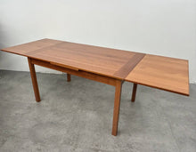 Gangsø Møbler Drawleaf Table
