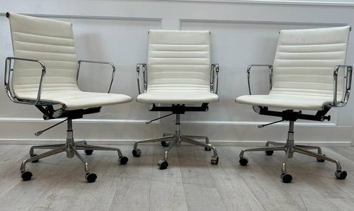 Adjustable Board Room Chair