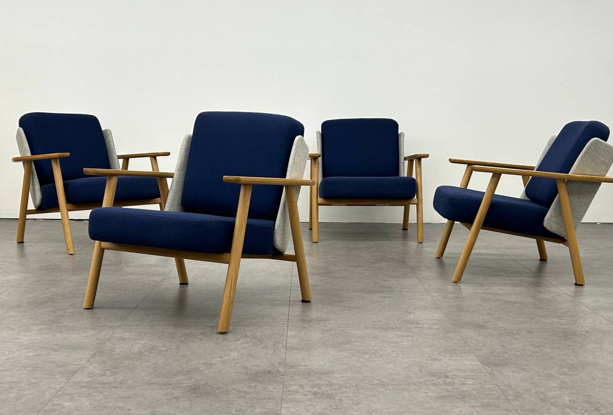 Lasai Arm Chairs – Split Level Modern