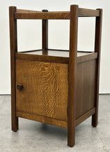 Oak Gibbs Table