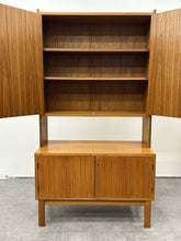 Locking Cabinet with Elevated Top