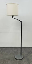 Taller Uno Lamp