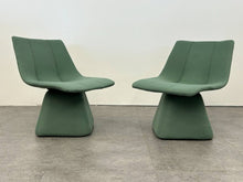 Volley Swivel Chair