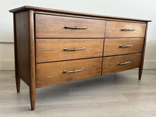 Henredon Heritage Dresser