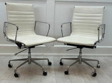 Adjustable Board Room Chair