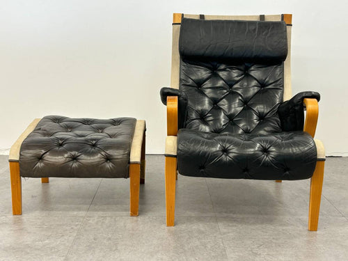 Jeki Mobler & Nielaus Leather Lounge + Ottoman