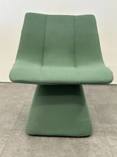 Volley Swivel Chair