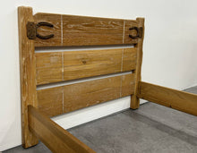 Brandt Bedframe