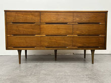 Coleman 9-Drawer Tapered Leg Walnut Dresser