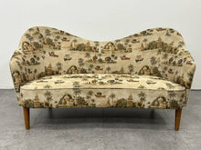 Sampsel Loveseat