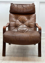Scandinavian Leather Dark Wood Lounge