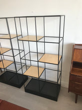 32" Adjustable Metal Frame Étagère
