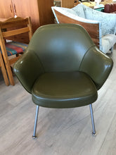 Saarinen Model 68 UPC