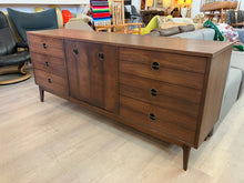 Broyhill LH Lowboy