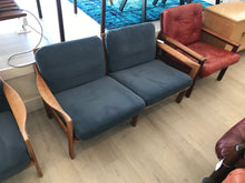 Niels Eilersen Loveseat