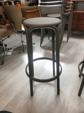 Brooklyn Stool