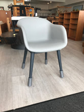 Muuto Fiber Armchair