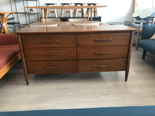 Henredon Heritage Dresser