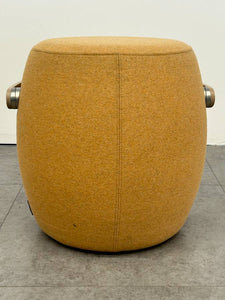 Offect Carry On Stool