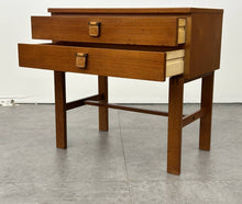 Sigurd Goransson Charmant End Table