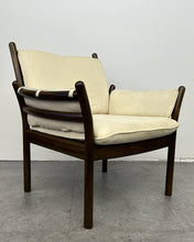 Illum Wikkelso Genius Lounge Chair