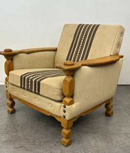 Henning Kjaernulf Lounge Chair