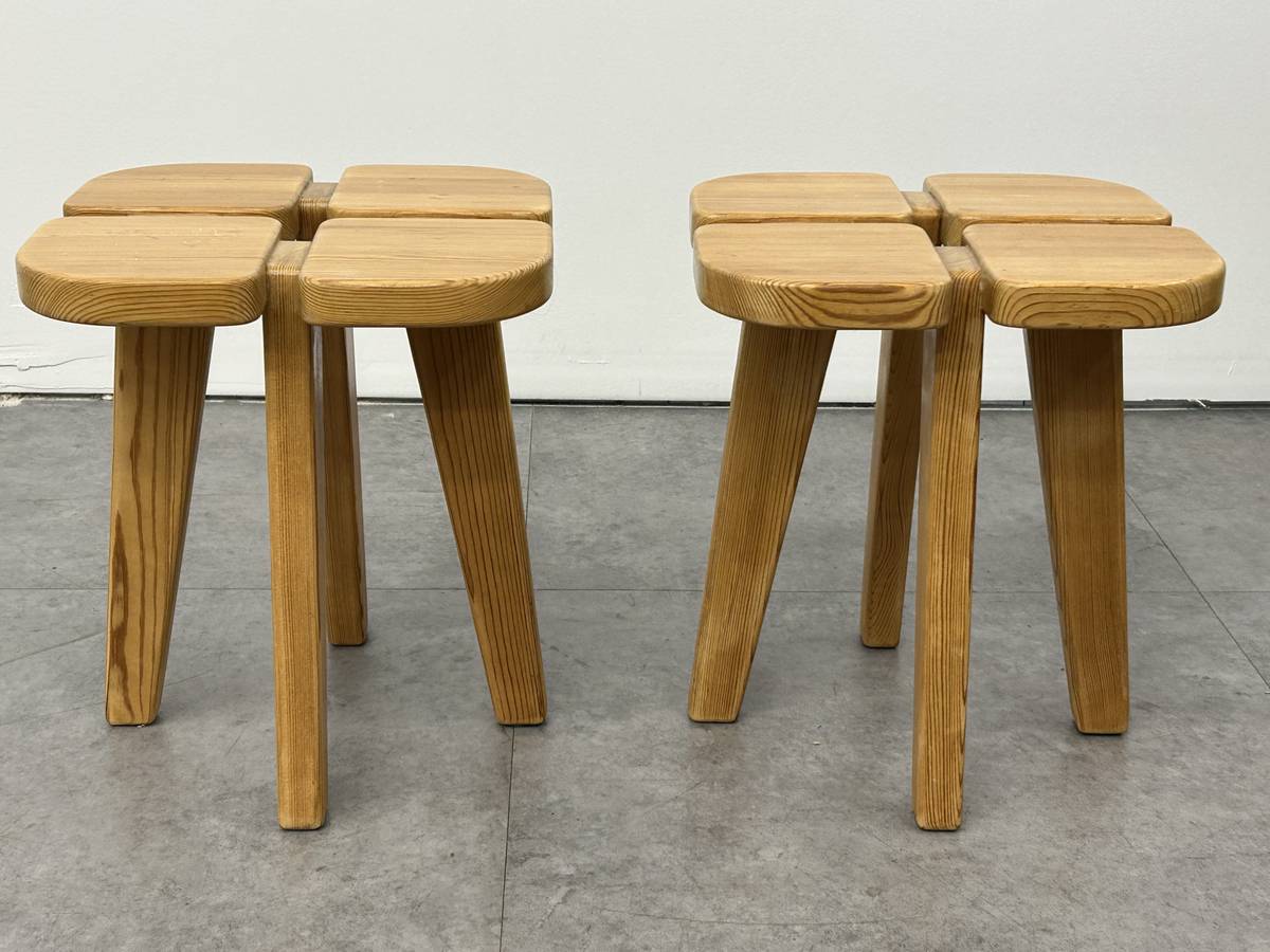 Swedish Pine Stool – Split Level Modern