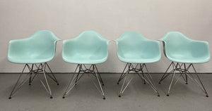 Split Shell Chair Dining Chairs – Split Level Modern